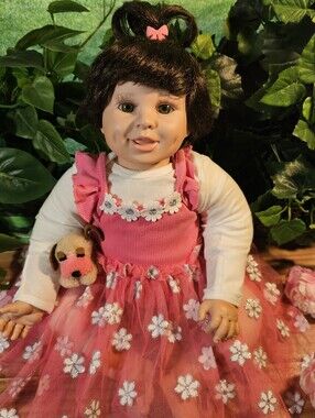 Heritage Mint Ltd. "Sweet & Innocent" Vantage Cuddle Me Baby Doll